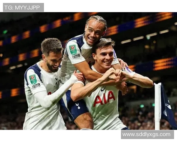 热刺与曼城激战正酣赛果揭晓引发球迷热议